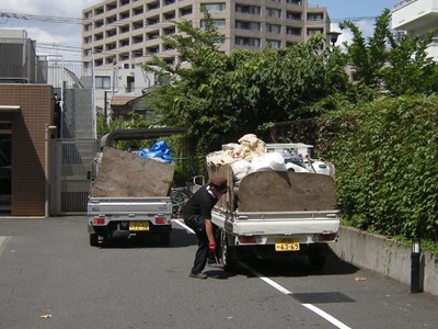 ����Ҍ����Z���̑ދ�����`��